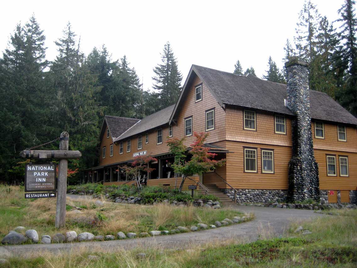RT-WSL-Rainiers-First-Snow-9-09-AT